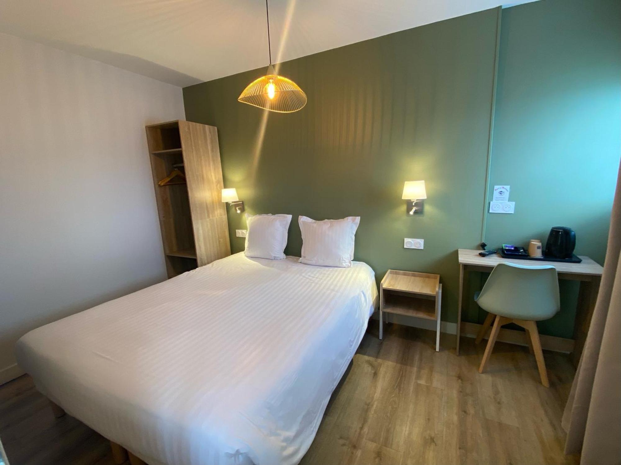 De Bretagne Hotel 3*